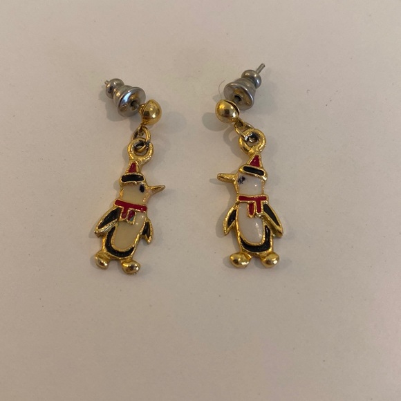 Vintage Jewelry - ❄️ Vintage Penguin Dangle Earrings 1980’s
